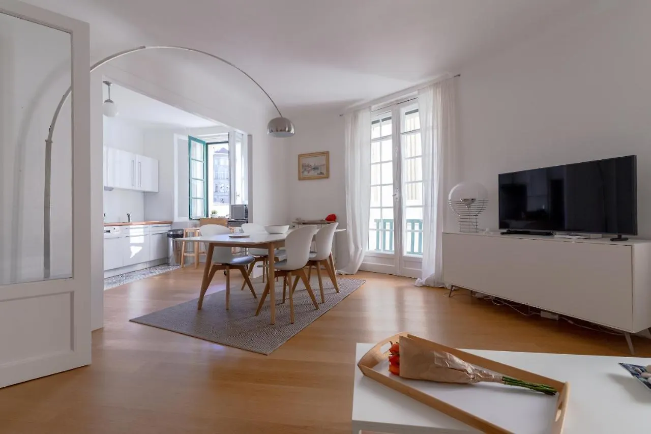 公寓 Bel Appartement Bourgeois Au Centre-Ville De 比亚里茨